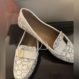 Brand new, Calvin Klein, size 10